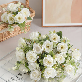 Buquê de Rosas de Seda