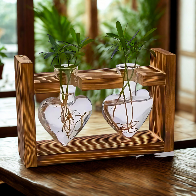 Vaso De Vidro Decorativo com Moldura de Coração - Elegância para Qualquer Ambiente